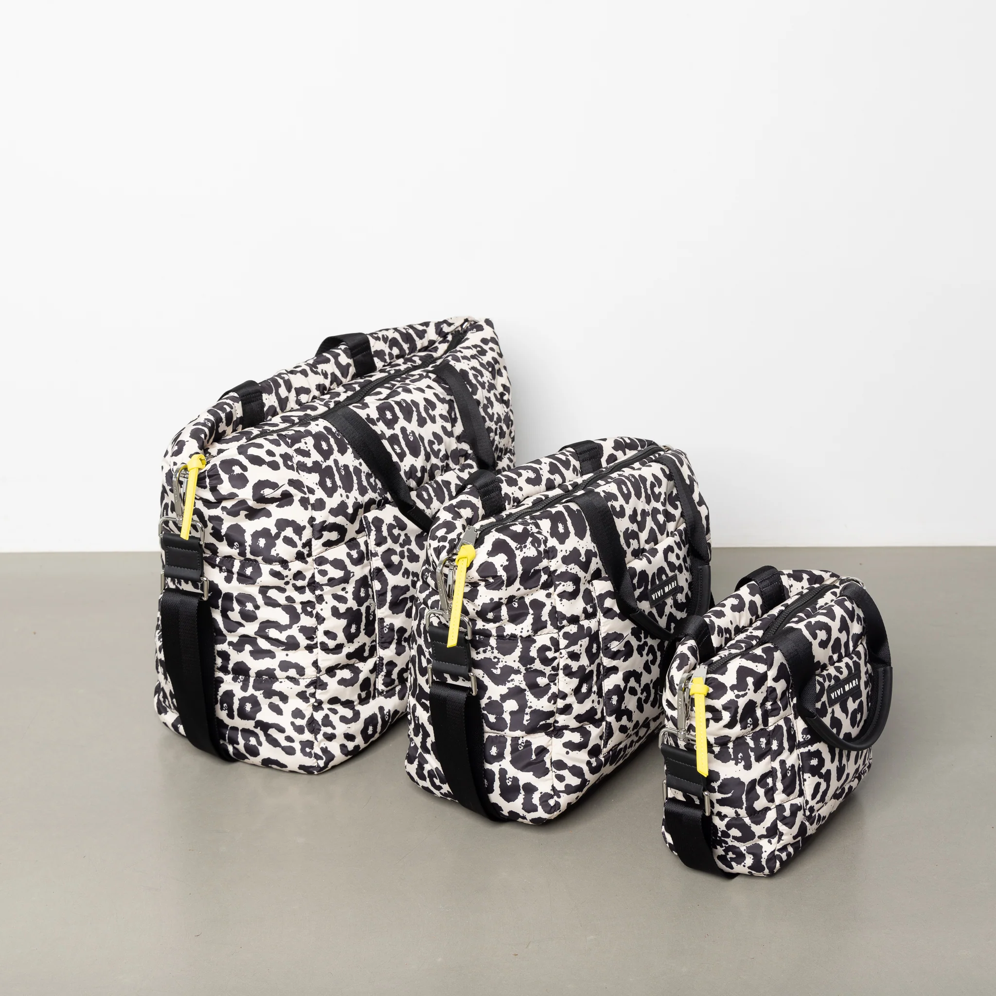 padded tote bag small + strap basic woven slim - leo splashes black/sand - Image 14