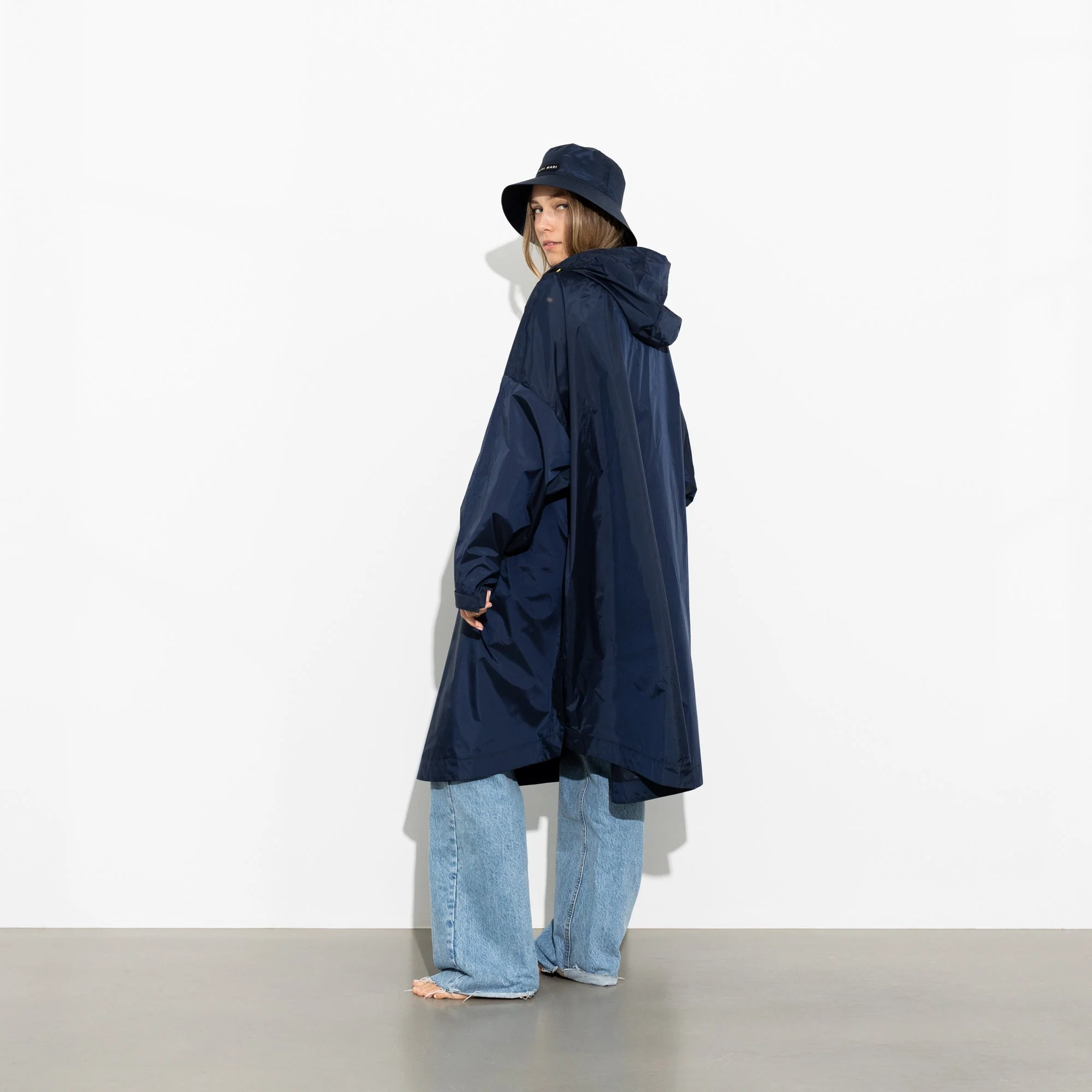 Raincoat solid navy - Image 21